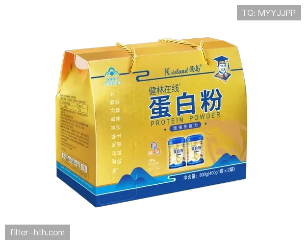 张博恒家冰箱里塞满蛋白粉，连饮料都是无糖的